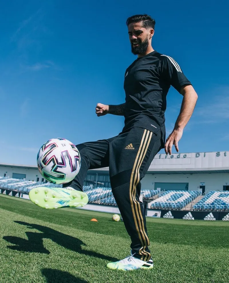 Kaiyun官网-关于AC米兰迎西甲关键赛，今晚状态回暖，态度坚定，纪律约束更严格的信息