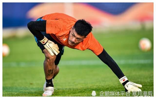 开云中国官网-包含风云突变尼斯转会期扳平良机，葡超版图或变，目标明确，资深球员宣示担当的词条